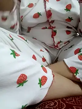 Bombamom Chat XXX live