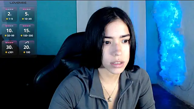 LESLIEBLACK_ Chat XXX in diretta