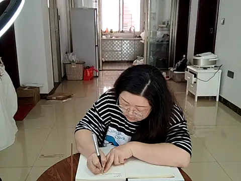 دردشة AngelwithEcup الجنسية المباشرة