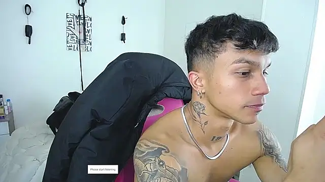 Leonard_Price élő XXX-chatje