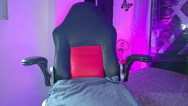 Chat +18 de meggan_77 ao vivo