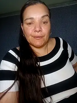 Zuleyka_69 élő XXX-chatje