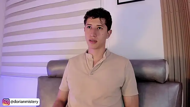 Dorianmistery2322_ Live XXX Chat