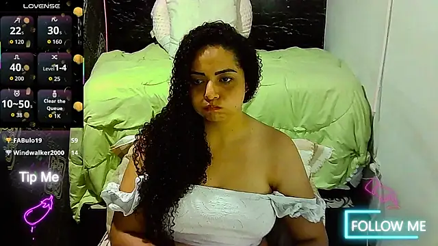 _naughty_milf's Live XXX Chat