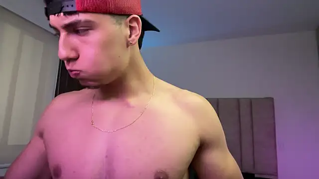 CHRIS_MORGAN1: απευθείας συνομιλία ΧΧΧ