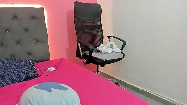 ariloe_quintero Live XXX-chat