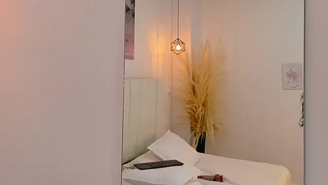 Naty_Rose23: απευθείας συνομιλία ΧΧΧ