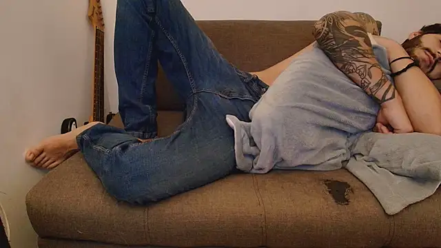 thomas_gun Adlı Modelin Canlı XXX Sohbeti