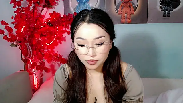 ichiben's Live XXX Chat