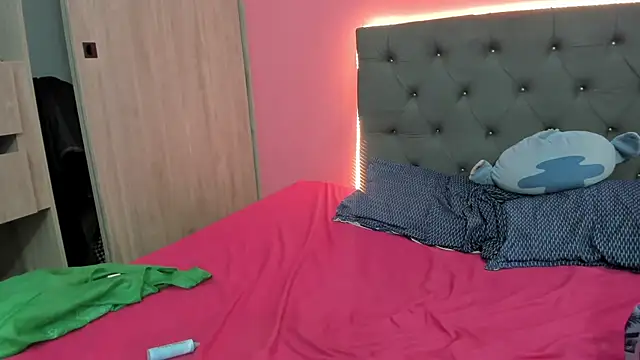 แชท XXX สดของ ariloe_quintero