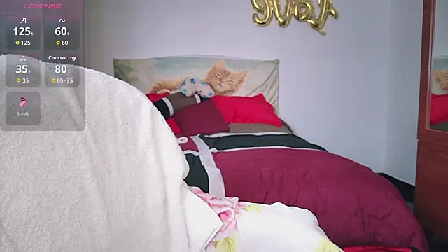 mayhott2: онлайн-секс-чат