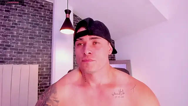 Chatroom XXX en direct de connorsmiith