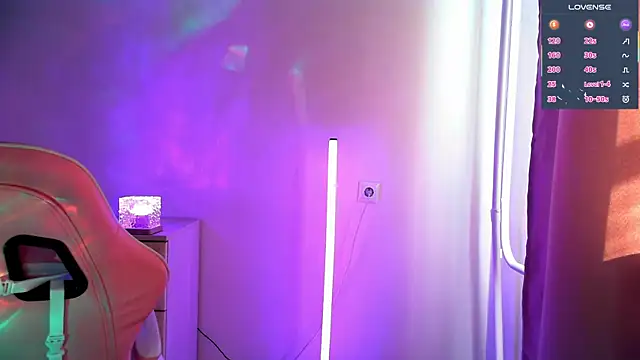 eskatmiのライブXXXチャット