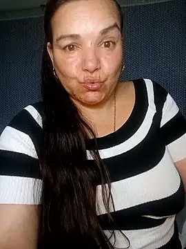 Zuleyka_69's Live XXX Chat