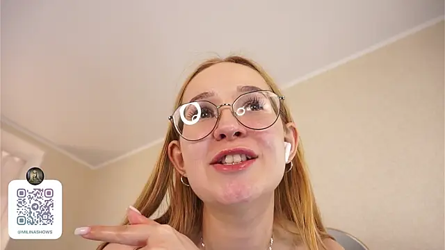 Chat +18 de BeckiHoffer ao vivo