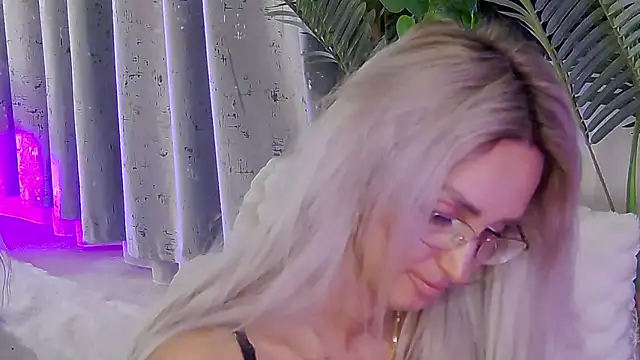 IsabelleEthan – Live XXX-chat