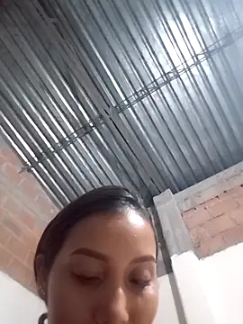 Genesis_18_'s Live XXX Chat