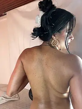 Chat +18 de _Victoria_foxx_ ao vivo