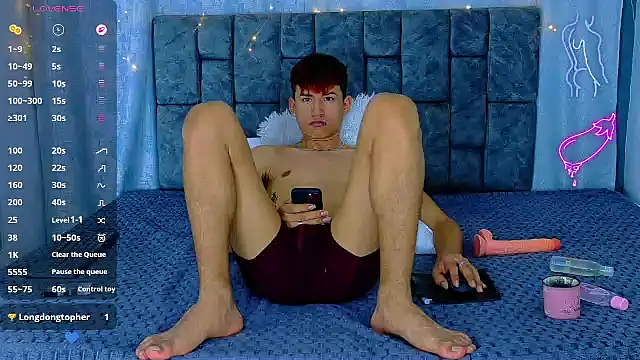 NicolasTorrez live XXX chat