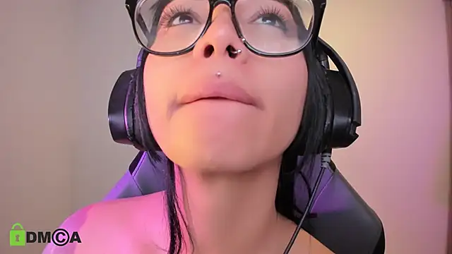 Czat XXX na żywo – alice-rausing