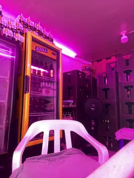 Hot_beauty__ Chat XXX in diretta