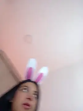 Онлайн чат XXX evelisse_