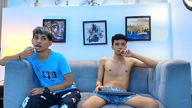 YOUNG_BOYS_HELL 在線直播表演