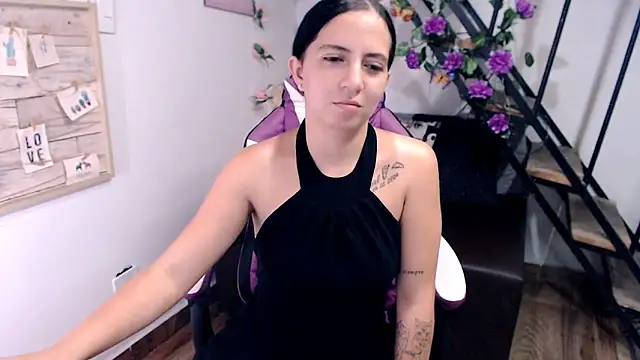 Chat XXX en directo de samantha_baby_