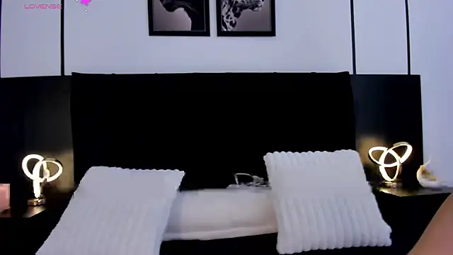 แชท XXX สดของ ArwenStar11