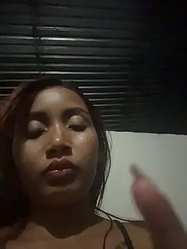 Genesis_18_'s Live XXX Chat