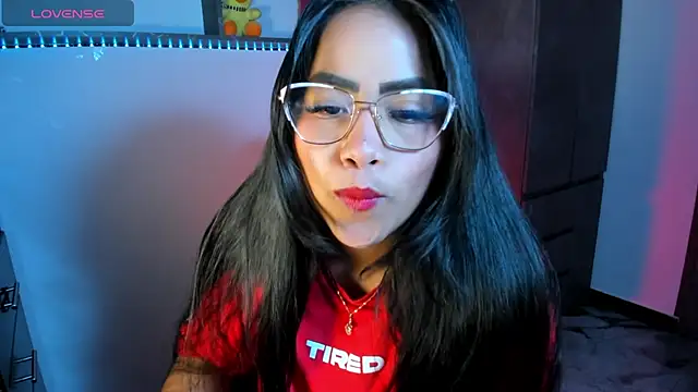 แชท XXX สดของ vickylatina_