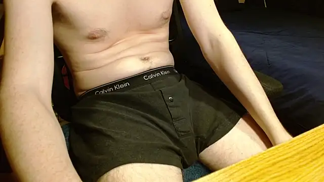 readytocome90's Live XXX Chat