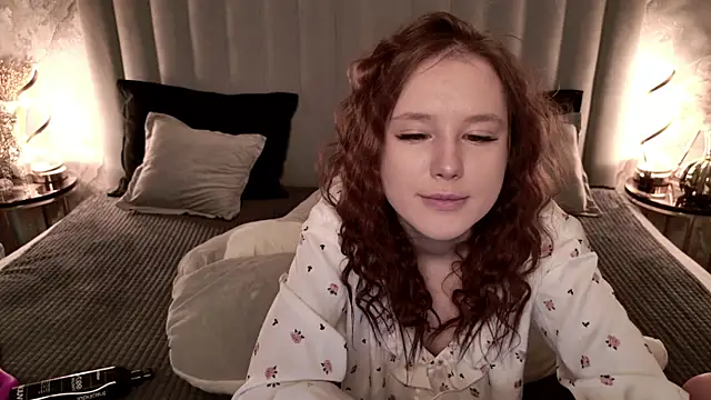 CarolineTenders' Live XXX Chat