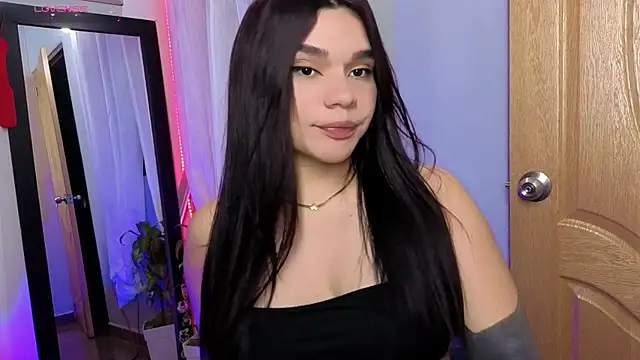 Veronica_111 即時 XXX 聊天