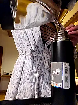 Živý XXX chat kylie_blck