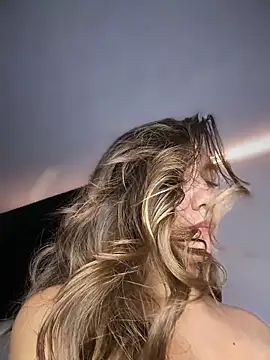 Iris_lee Pertunjukan Webcam