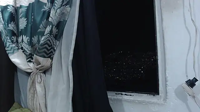 Samanta_milf84のライブXXXチャット