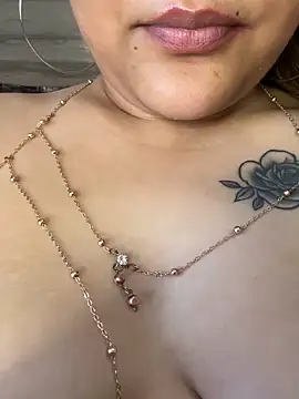 Chat XXX en directo de Rosy_BabyDoll