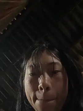 Chat +18 de LyLyX09 ao vivo