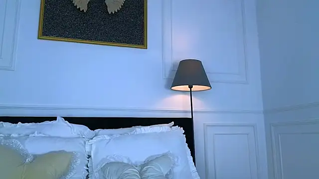 NicoleMarani – Naživo XXX chat