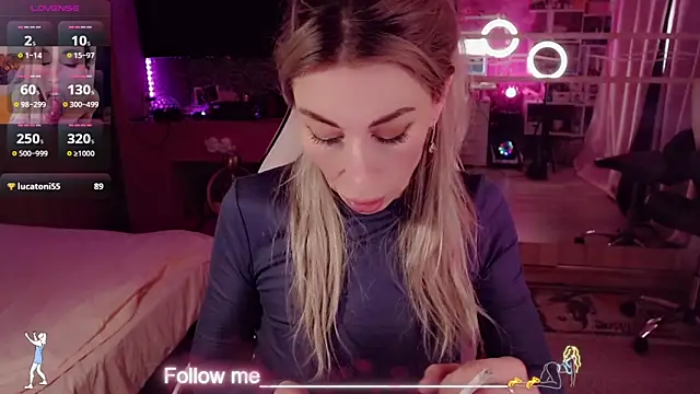 Sembang XXX Secara Langsung AnnieGOld_