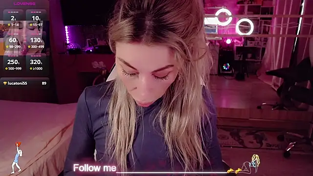 Chatroom XXX en direct de AnnieGOld_