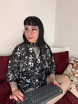 Ravenna666_ live XXX chat