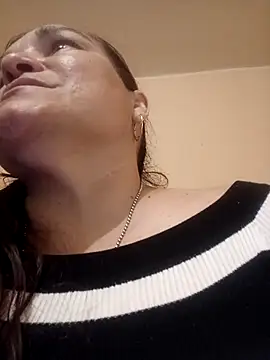 Zuleyka_69 Show in webcam