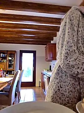 XXX chat uživo modela kylie_blck