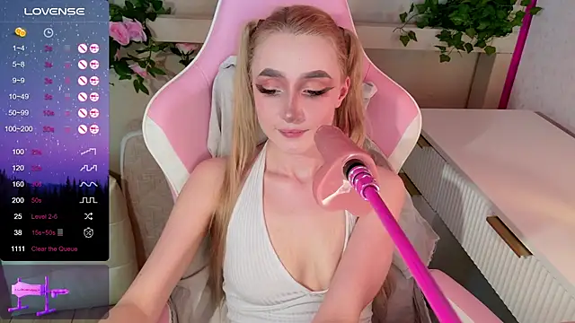 LeonaEviannのライブXXXチャット