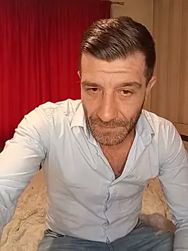 دردشة Alexdaniel89 الجنسية المباشرة