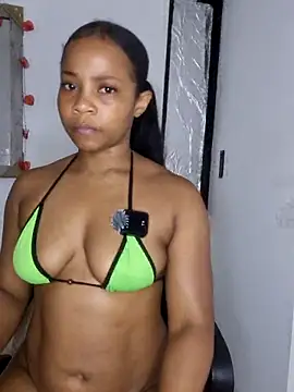 Chat +18 de katherine-smill ao vivo