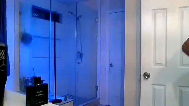 El_GizmoのライブXXXチャット