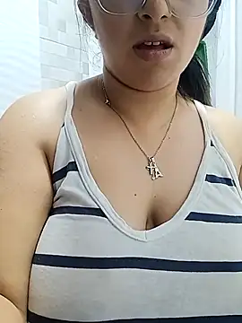 Chat +18 de _Angelinaandrade_ ao vivo